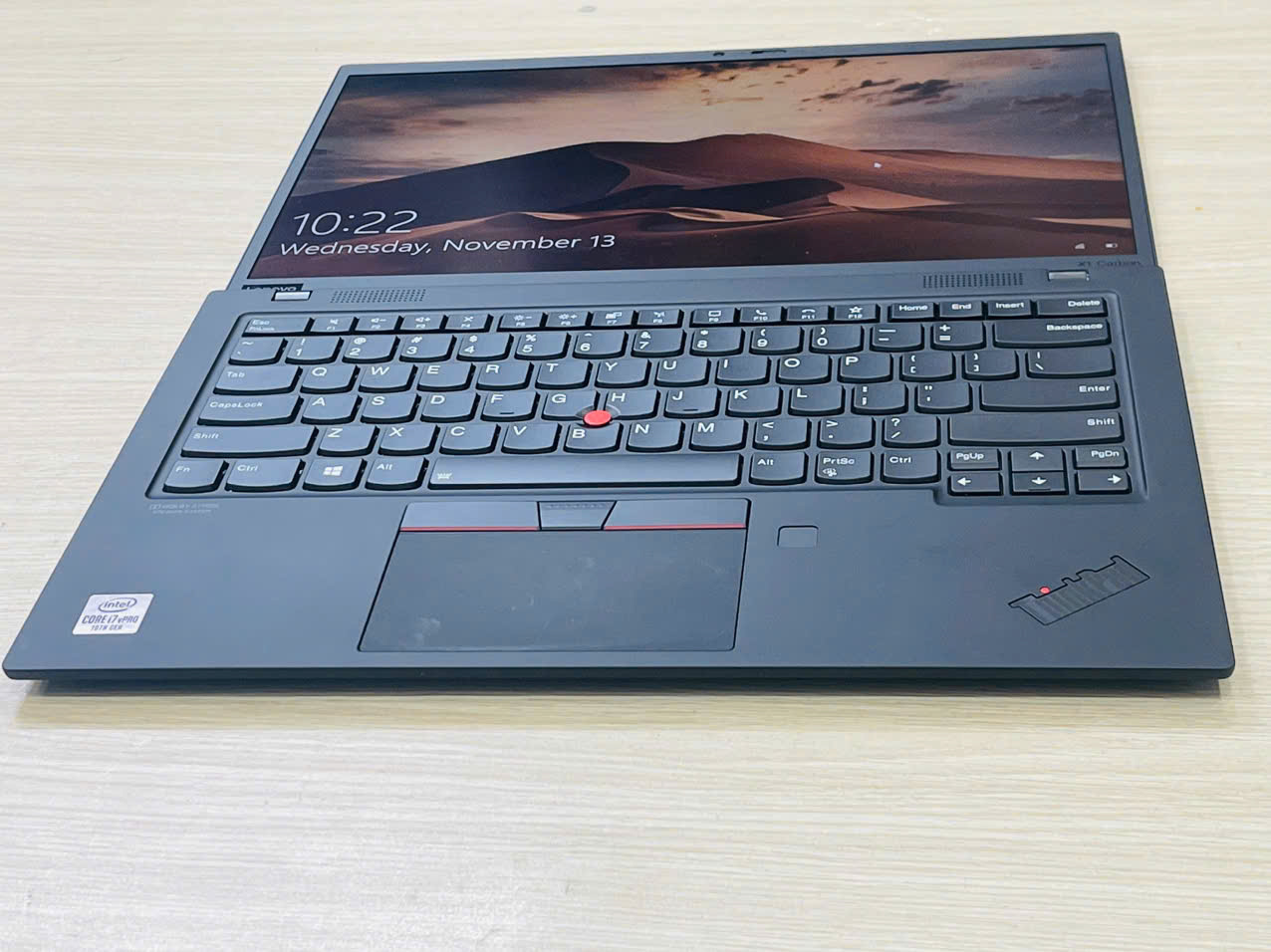 thinkpad x1 carbon gen 8 giá rẻ mẫu laptop xách tay đáng mua nhất hiện nay